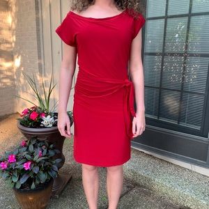 Stretchy red dress with sash